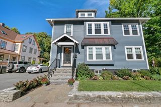 139 Warren Street 2, Arlington, MA 02474