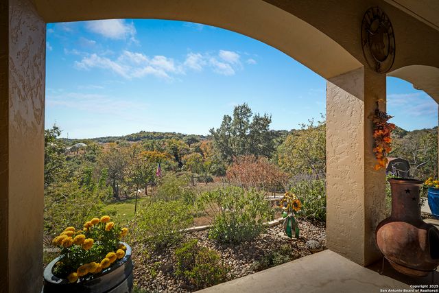 236 Echo Falls Lane, Comfort, TX 78013