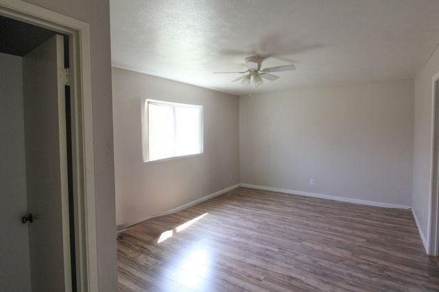 3102 Abbey Road, Carrollton, TX 75007