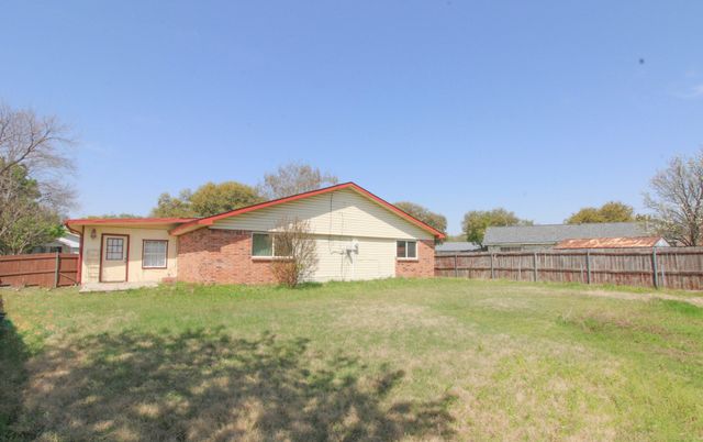 3102 Abbey Road, Carrollton, TX 75007