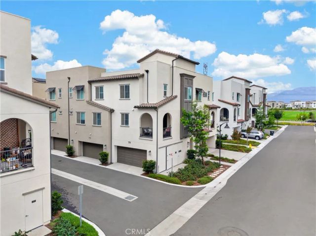 16140 Spicebush Ln, Chino, CA 91708