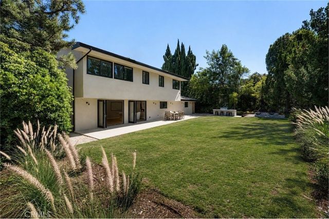 5873 Fairhaven Avenue, Woodland Hills, CA 91367