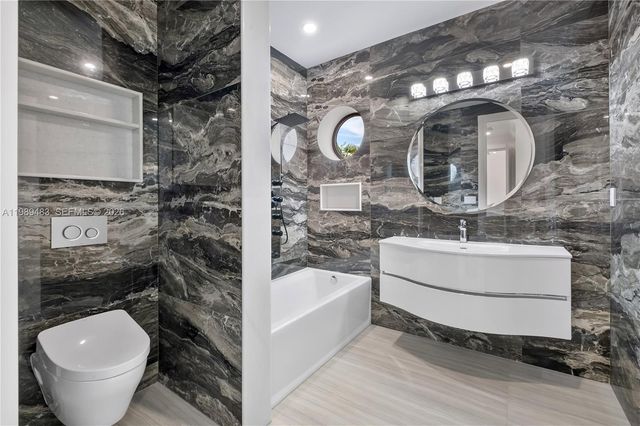 919 92nd St, Surfside, FL 33154