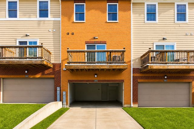 10608 Alice Mae Court, Orland Park, IL 60462