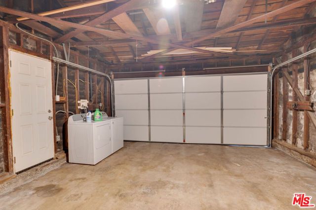 6408 W 82nd Street, Los Angeles, CA 90045