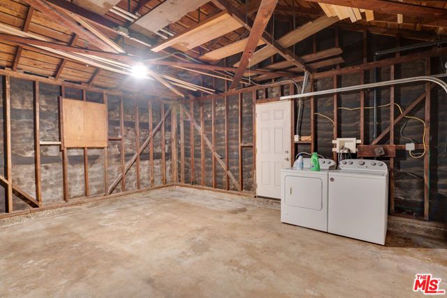 6408 W 82nd Street, Los Angeles, CA 90045