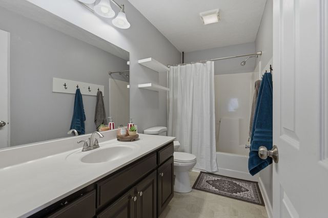 104 Albee Ct, Hermitage, TN 37076