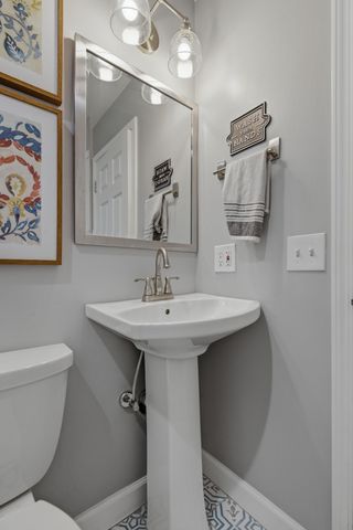 104 Albee Ct, Hermitage, TN 37076