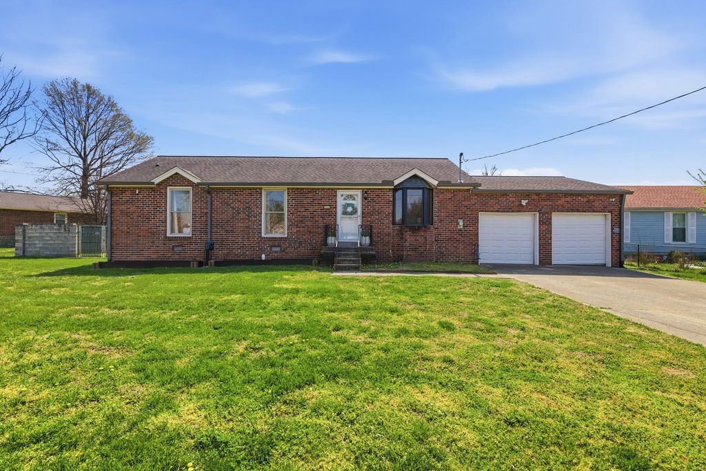 104 Albee Ct, Hermitage, TN 37076