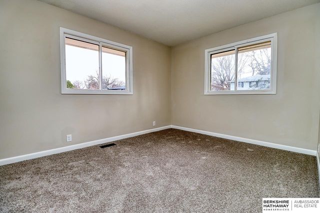 7350 Colby Street, Lincoln, NE 68505