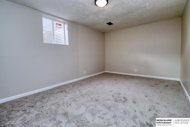 7350 Colby Street, Lincoln, NE 68505