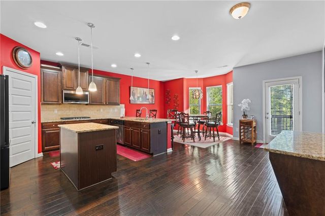 12174 CENTERRA Drive, Hampton, GA 30228