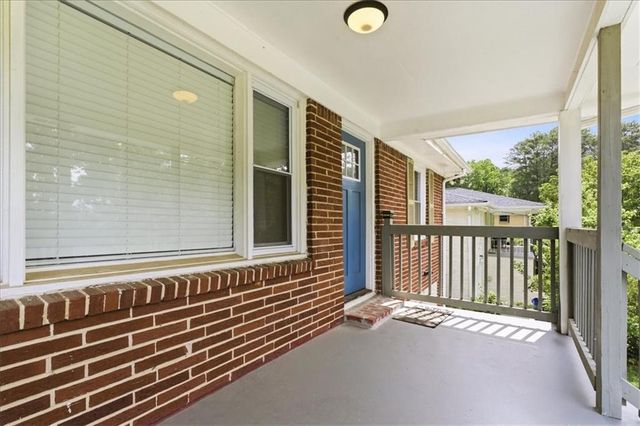 2705 Lincoln Court NW, Atlanta, GA 30318