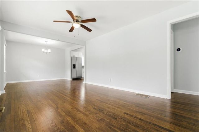 2705 Lincoln Court NW, Atlanta, GA 30318