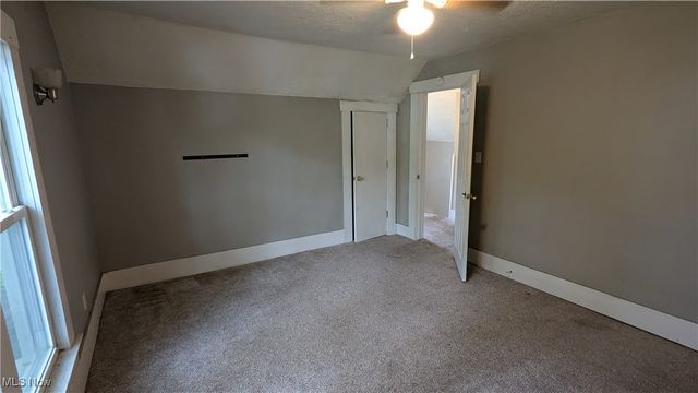 1447 Shriver Avenue NE, Canton, OH 44705