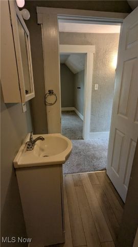 1447 Shriver Avenue NE, Canton, OH 44705