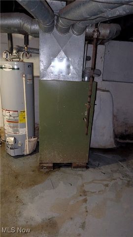 1447 Shriver Avenue NE, Canton, OH 44705