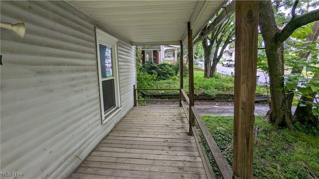 1447 Shriver Avenue NE, Canton, OH 44705