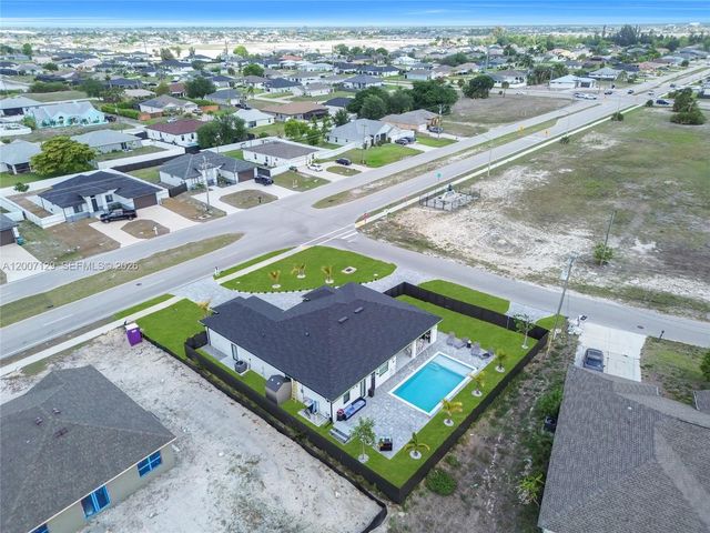 105 S NELSON RD, Cape Coral, FL 33991