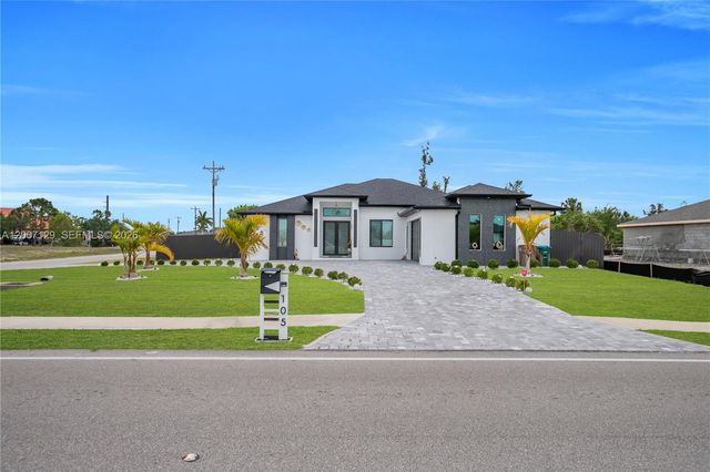 105 S NELSON RD, Cape Coral, FL 33991
