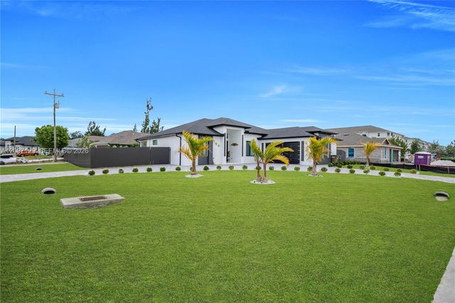 105 S NELSON RD, Cape Coral, FL 33991
