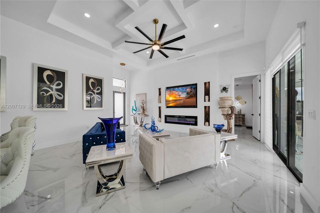 105 S NELSON RD, Cape Coral, FL 33991