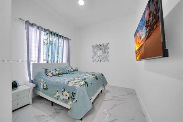 105 S NELSON RD, Cape Coral, FL 33991