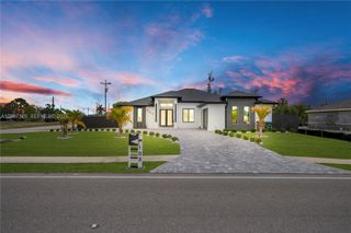 105 S NELSON RD, Cape Coral, FL 33991