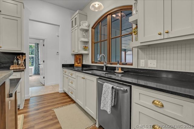 3738 S 137th West Avenue, Sand Springs, OK 74063