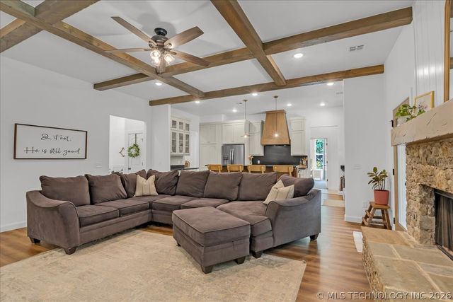 3738 S 137th West Avenue, Sand Springs, OK 74063