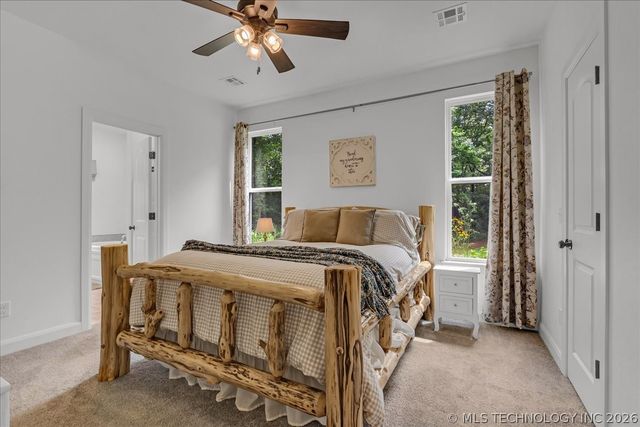 3738 S 137th West Avenue, Sand Springs, OK 74063