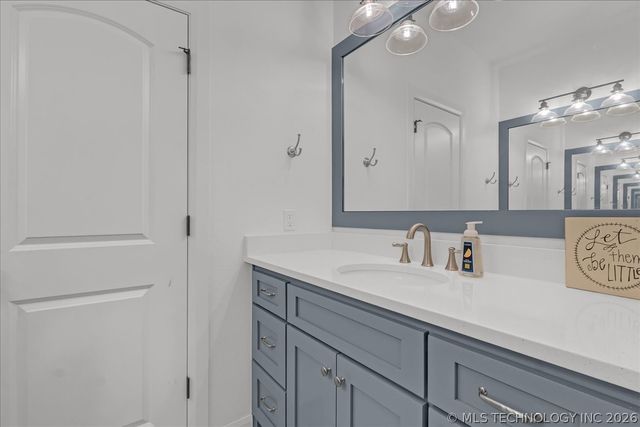 3738 S 137th West Avenue, Sand Springs, OK 74063