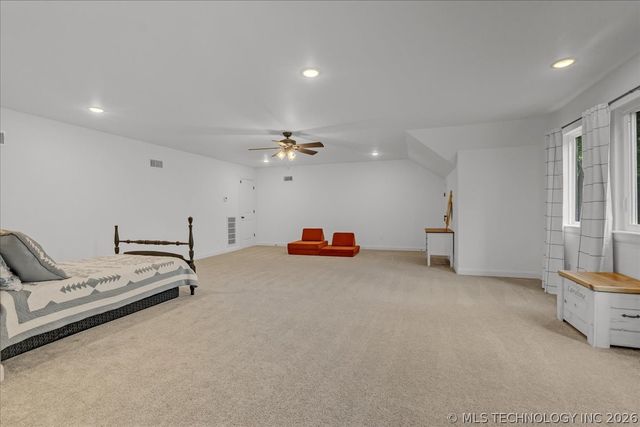 3738 S 137th West Avenue, Sand Springs, OK 74063