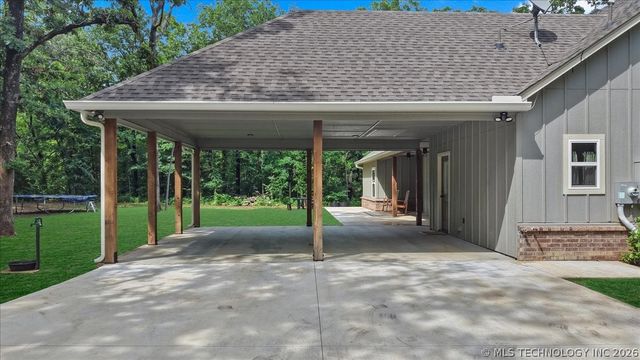 3738 S 137th West Avenue, Sand Springs, OK 74063