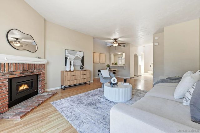 2591 Regent Rd, Carlsbad, CA 92010