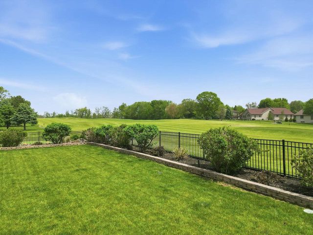 323 Wileman Drive, Edgerton, WI 53534