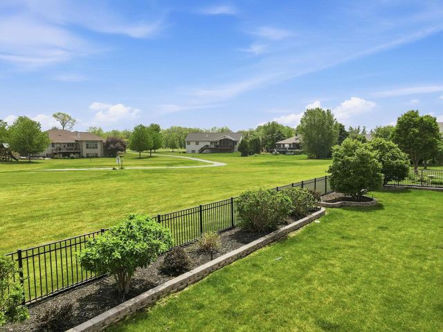 323 Wileman Drive, Edgerton, WI 53534