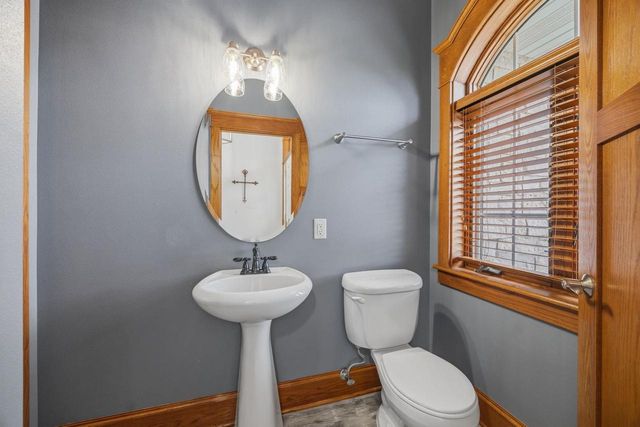 323 Wileman Drive, Edgerton, WI 53534