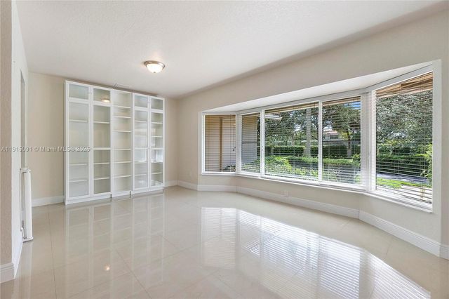 3880 Coral Hills Dr, Coral Springs, FL 33065