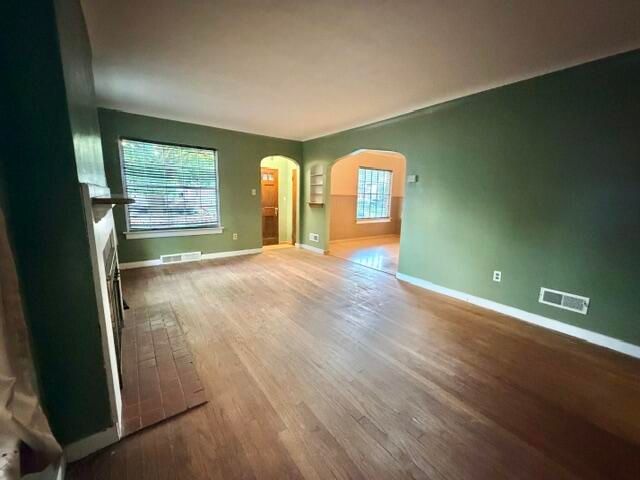 2240 Avon Street, Saginaw, MI 48602