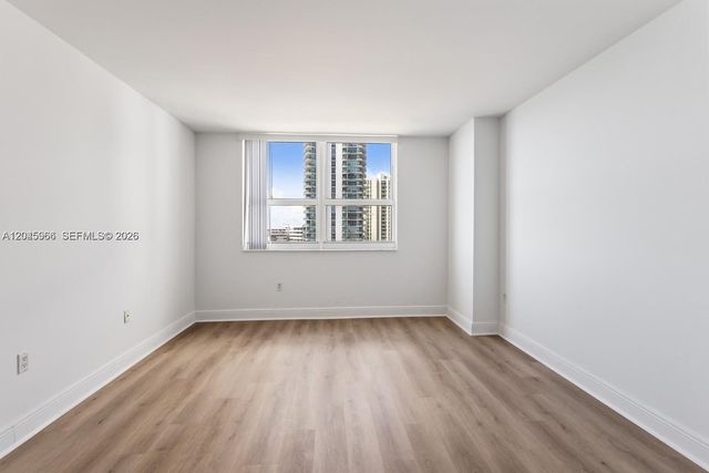 1155 Brickell Bay Dr 1609, Miami, FL 33131