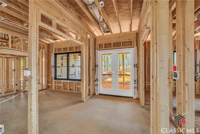 465 Stone Creek Drive, Hull, GA 30646
