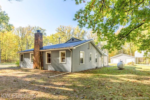 7106 Trumble Road, Saint Clair, MI 48079
