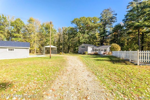 7106 Trumble Road, Saint Clair, MI 48079