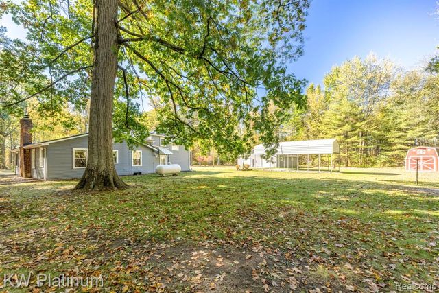 7106 Trumble Road, Saint Clair, MI 48079
