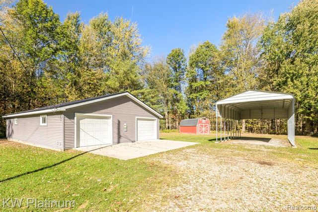 7106 Trumble Road, Saint Clair, MI 48079