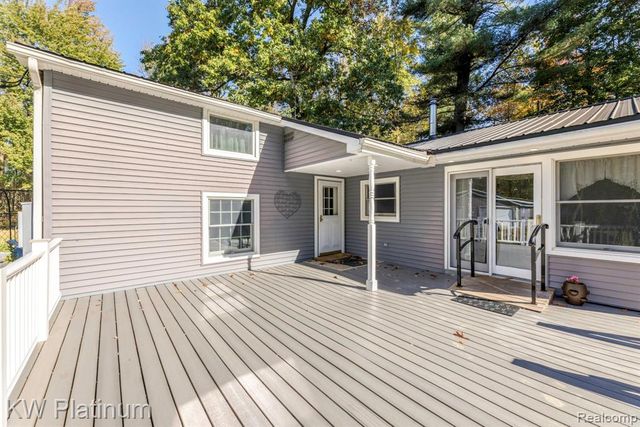 7106 Trumble Road, Saint Clair, MI 48079