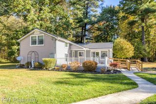 7106 Trumble Road, Saint Clair, MI 48079