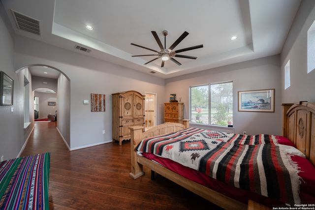 120 County Road 6867, Natalia, TX 78059
