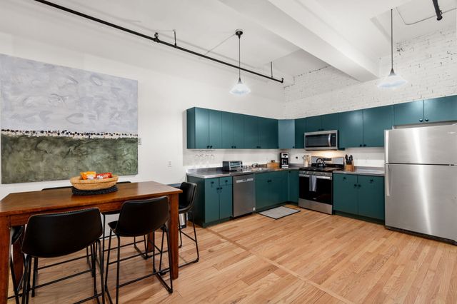 19 Stanhope Street 1C, Boston, MA 02116